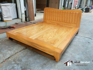 Giường Gỗ Sồi Nga Mẫu Mới 1m8*2m Dát Phản Sồi (VIP) - GG005